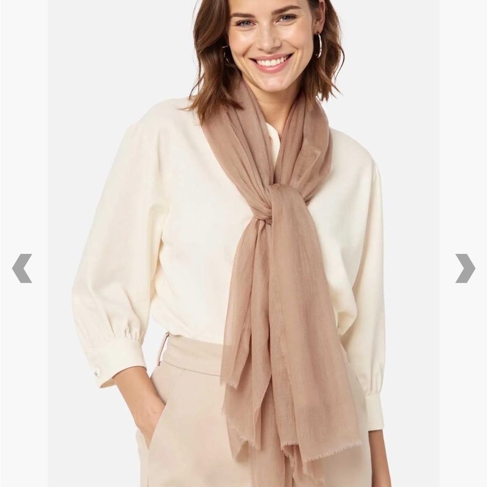 NEW Featherlight Cashmere Scarf Camel Ovcio Tissue Weight - Picture 2 of 3